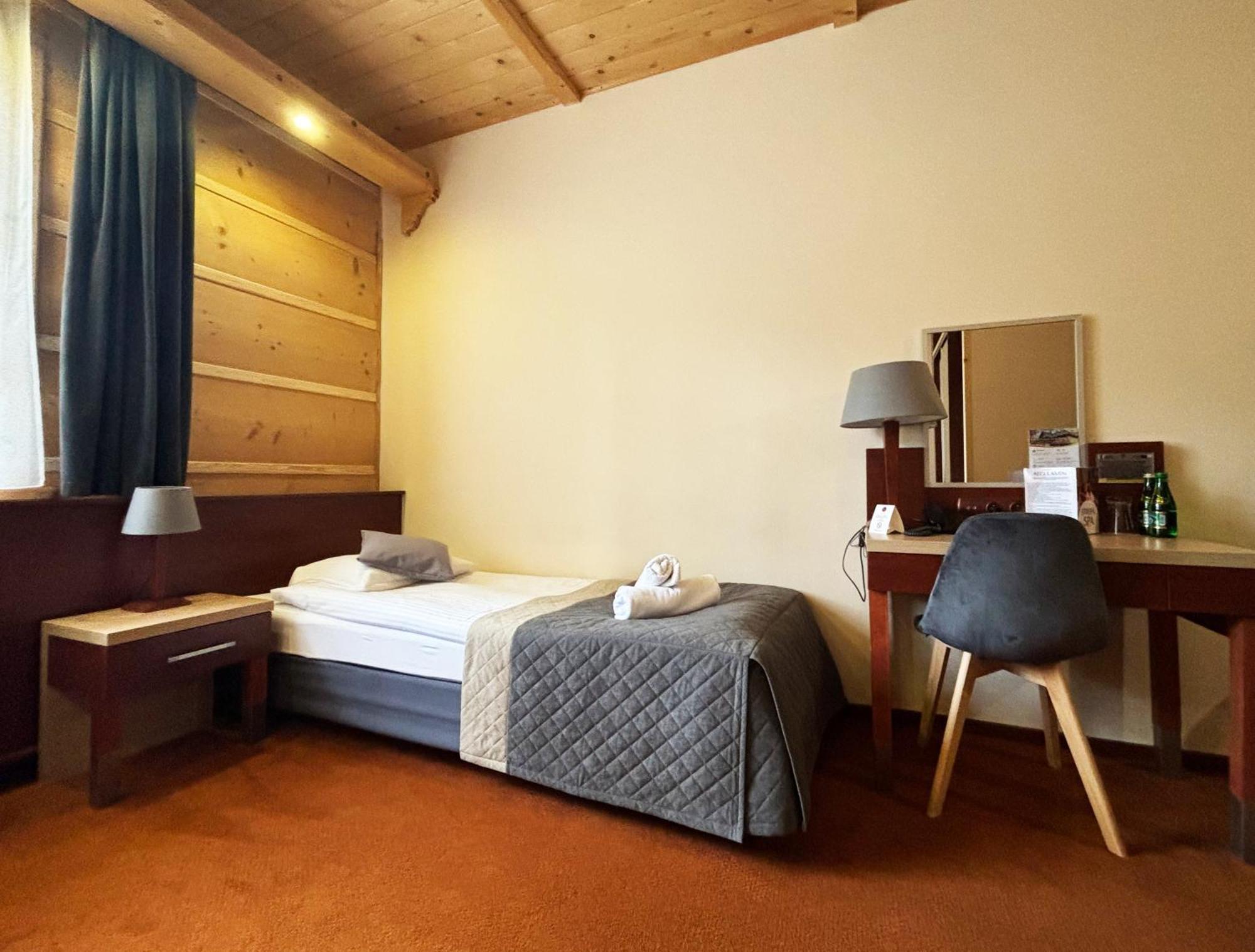Hotel 365 Kielce Exterior photo